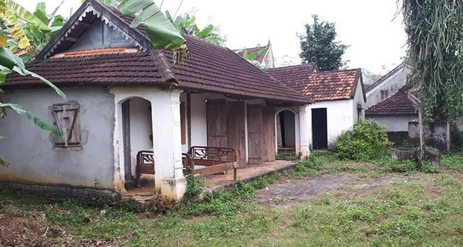 2 ngày sau khi hiếp dâm con gái 9 tuổi của bạn, yêu râu xanh đến cơ quan công an đầu thú