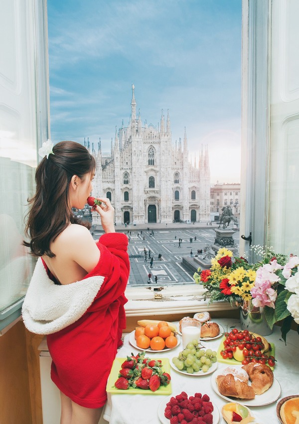 Ngọc Trinh thuê khách sạn đắt đỏ ở Milan