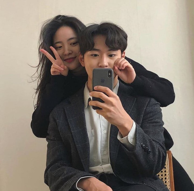 Nỗi lòng con gái khi yêu: Bạn trai người ta thì hoàn hảo khỏi chê, còn bạn trai mình nhìn là muốn gây lộn