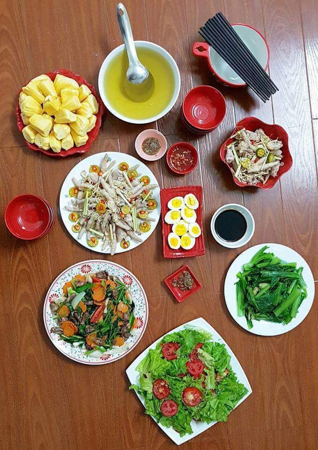 Hội chị em xôn xao vì xuất hiện cao thủ nấu ăn, điều đặc biệt nằm ở bát trứng dằm nước mắm Hội chị em xôn xao vì xuất hiện cao thủ nấu ăn, điều đặc biệt nằm ở bát trứng dằm nước mắm