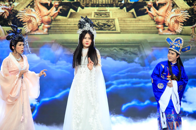 Nam Em gây bất ngờ với vai diễn Hằng Nga tưng tửng trong Táo Quân