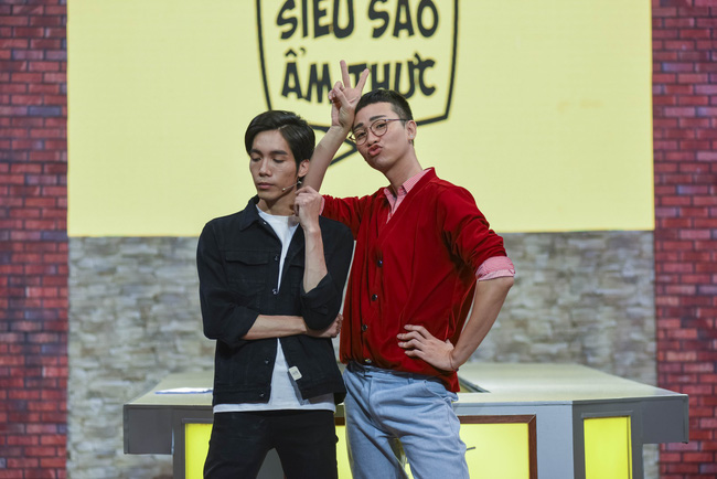 MC Thành Trung sốc khi Hải Triều chặt chém tưng bừng, bắt nạt đồng nghiệp trên sóng truyền hình