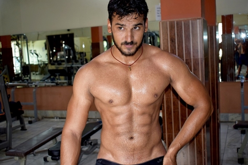 Theo phụ nữ thì đây là 5 bộ phận sexy, thu hút nhất ở đàn ông Theo phụ nữ thì đây là 5 bộ phận sexy, thu hút nhất ở đàn ông