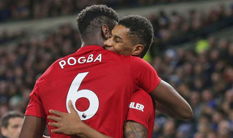 Rửa hận trước Tottenham, Pogba lại móc mỉa Mourinho
