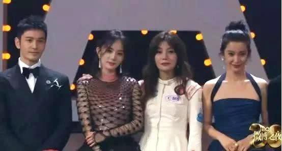 Chạm trán tại sự kiện nhưng lại bơ đẹp nhau, tình bạn giữa Dương Mịch và Đường Yên liệu có phải thực sự đã tan vỡ?