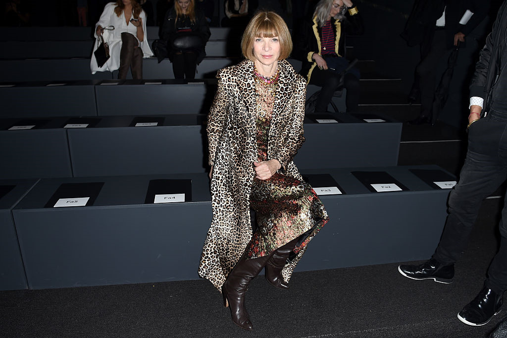 Mặc đẹp như yêu nữ Anna Wintour: Không chạy theo mốt mà vẫn đẳng cấp