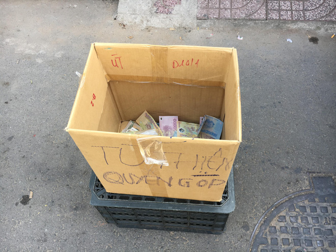 Gọi chồng dậy đi làm, phát hiện cơ thể tím tái dưới nền nhà, vợ la hét cầu cứu