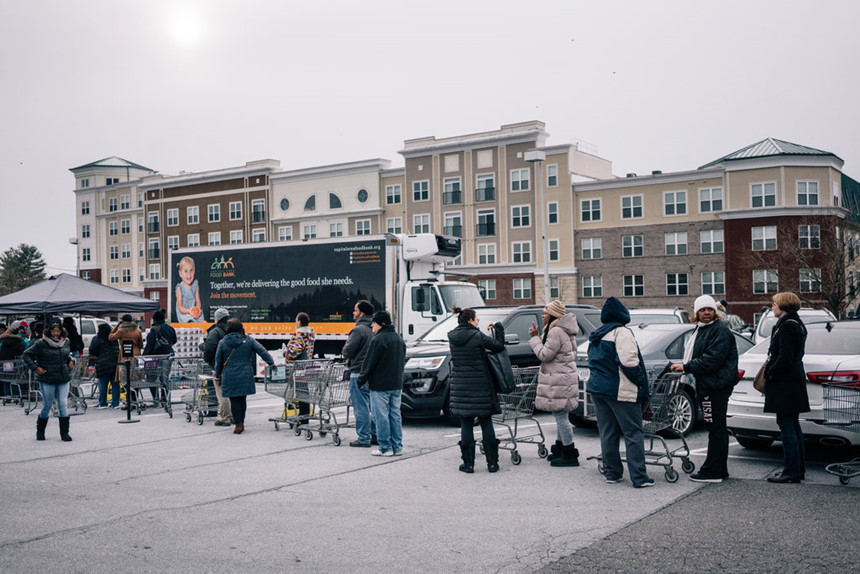 Cuộc sống đảo lộn khắp nước Mỹ vì chính phủ đóng cửa lâu kỷ lục