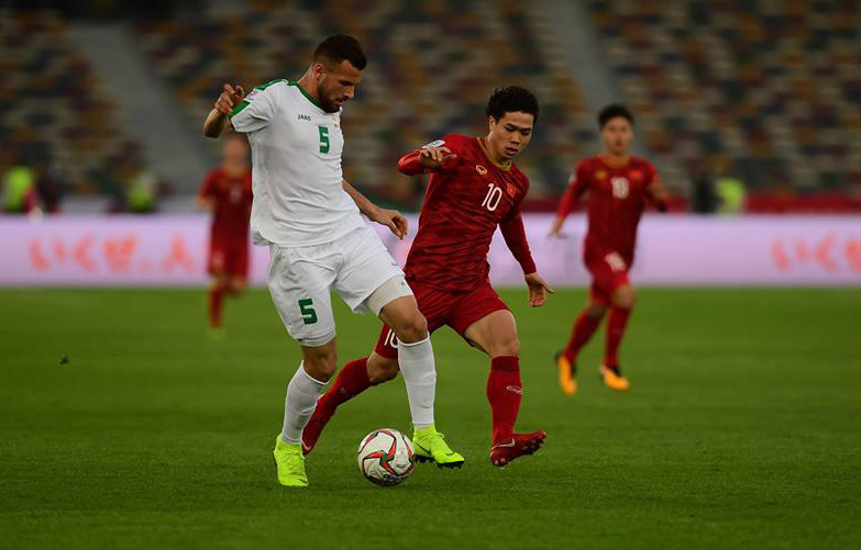 Tuyển Việt Nam: Thay Công Phượng, nếu muốn đi tiếp...