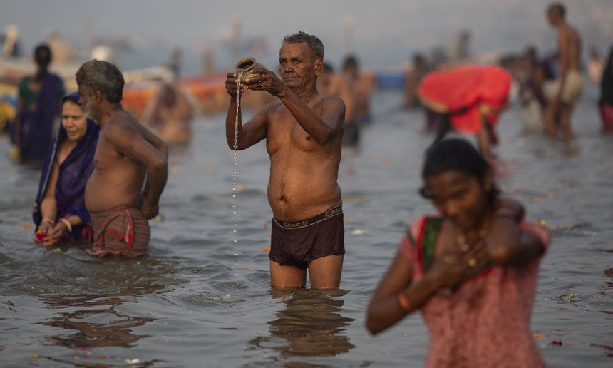 120 triệu người bắt đầu cuộc hành hương lớn nhất thế giới ở Ấn Độ