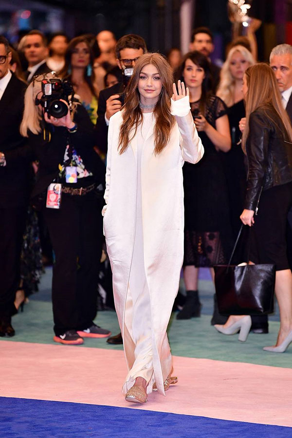 4 quy tắc thời trang lỗi thời cần từ bỏ trong năm 2019