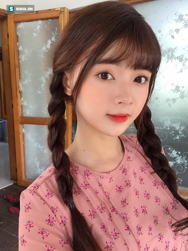 Búp bê ảnh thẻ tái xuất với bộ ảnh sexy đầy bất ngờ và lời lí giải đằng sau