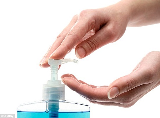 4 sai lầm chị em hay mắc khi chăm sóc cô bé