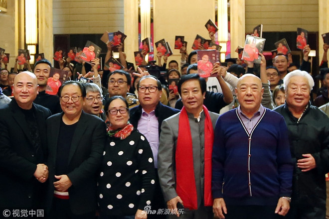 Thầy trò Đường Tăng hội ngộ mừng Trư Bát Giới ra tự truyện ở tuổi 74