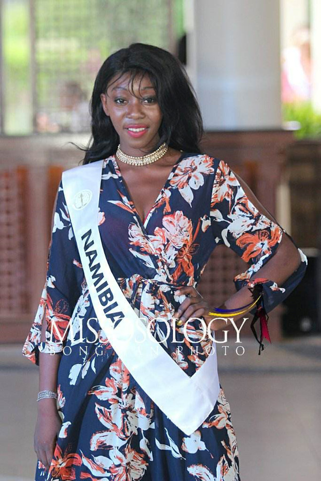 Quần áo xuề xòa, kiểu tóc luộm thuộm của thí sinh Hoa hậu Liên lục địa