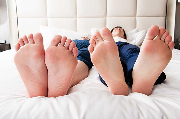 Vợ chồng có nên quan hệ vào ngày mùng 3 tết?