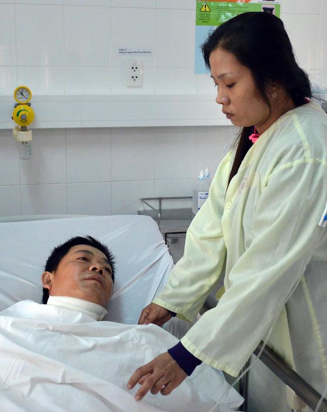 Lời kể kinh hoàng của tài xế taxi bị cứa cổ ở Cà Mau