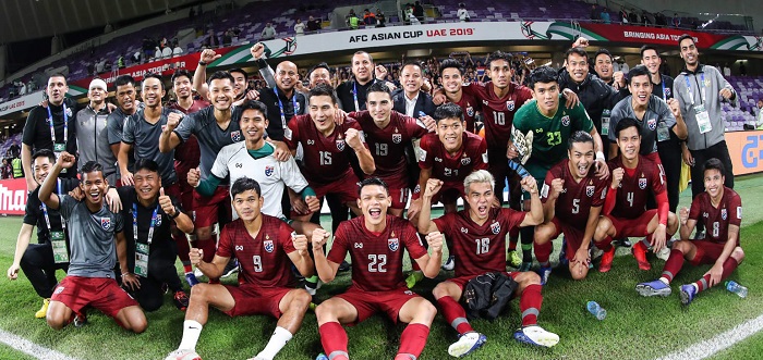 Thủ quân Thái Lan nói gì sau khi tạo nên chiến tích lịch sử tại Asian Cup?