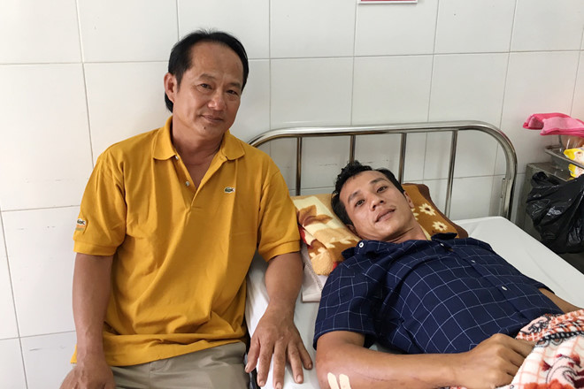 Cuộc giải cứu nghẹt thở đưa tài công thoát chết sau 37 giờ chìm sà lan