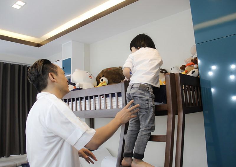 Quá khứ ăn chơi đốt tiền, cuộc sống hiện tại của Duy Mạnh khiến nhiều người ngã ngửa