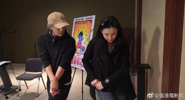 Trương Bá Chi và Châu Tinh Trì vui vẻ sánh đôi sau tin đồn có con chung