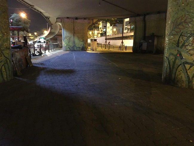 Thông tin bất ngờ về ông ngoại 72 tuổi ôm cháu bé 3 tuổi đi lang thang giữa trời lạnh ở Hà Nội