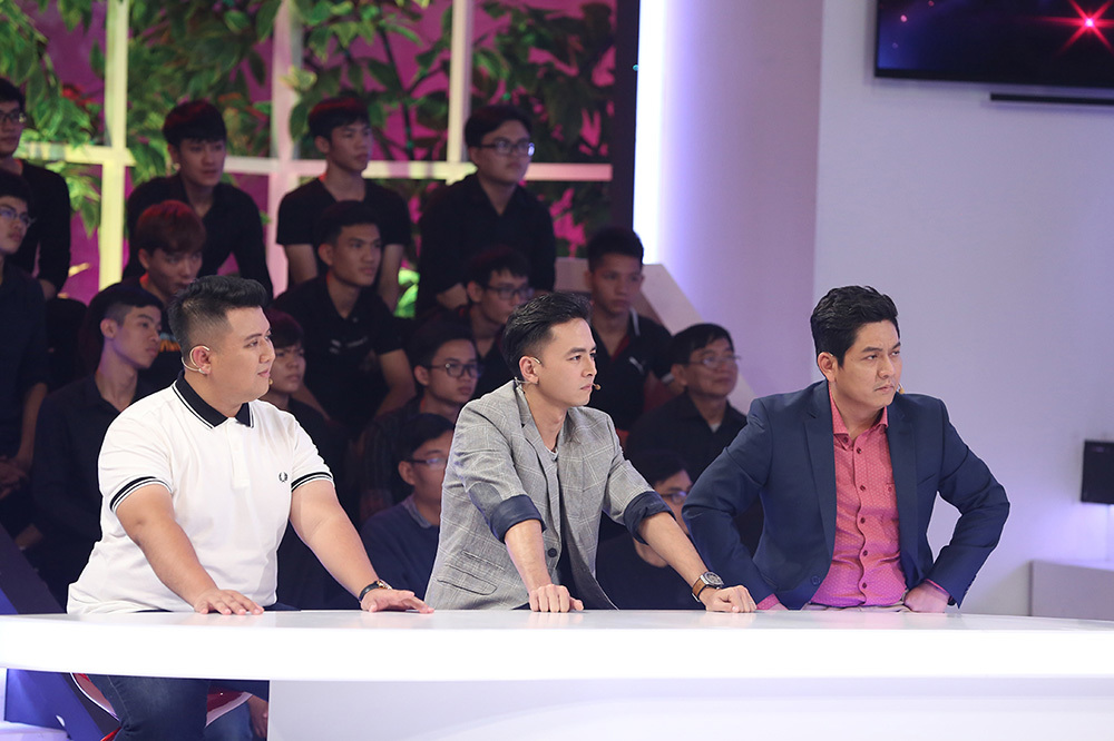 Thanh Thúy khóc như trẻ con giữa đêm vì nghi Đức Thịnh ngoại tình