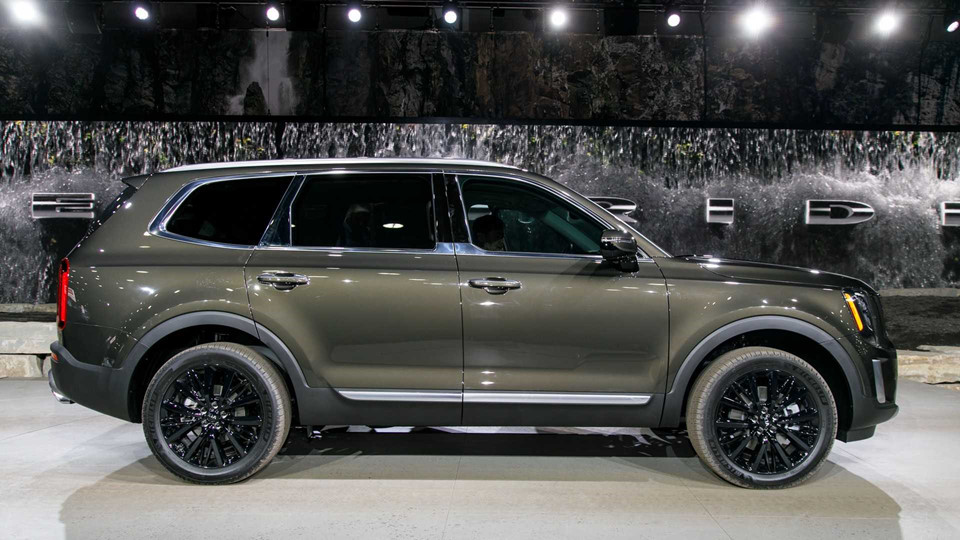 SUV hạng sang cỡ lớn Kia Telluride 2020 trình làng