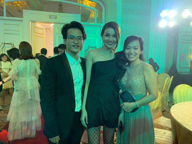 Thanh Hằng đăng ảnh đám cưới em gái Hà Anh Tuấn, dân tình lại được phen nhao nhao hỏi khó