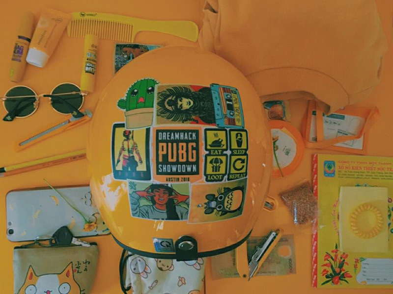 Bộ đồ dùng học tập của những con người cuồng màu sắc ton-sur-ton khiến dân tình mê mẩn