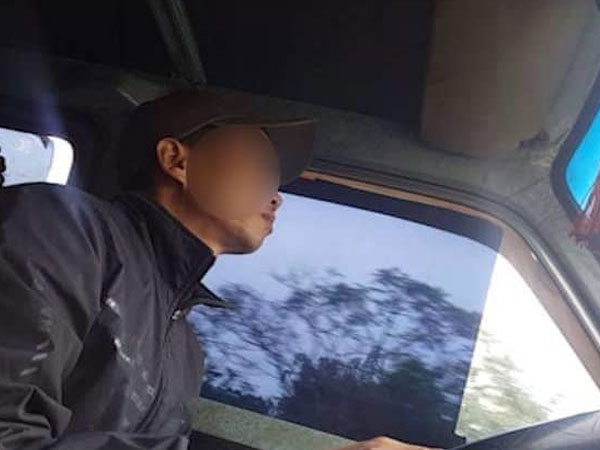 Tài xế tiết lộ sự thật phía sau những chuyến xe nhồi người