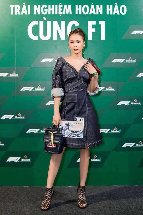 Sau chục năm có lẻ, danh sách hot girl đời đầu còn 2 nàng giữ vững phong độ nhan sắc, style ngày càng thăng hoa