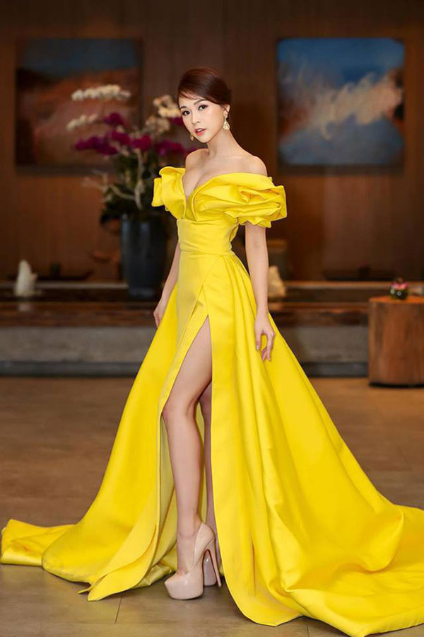 Sau chục năm có lẻ, danh sách hot girl đời đầu còn 2 nàng giữ vững phong độ nhan sắc, style ngày càng thăng hoa