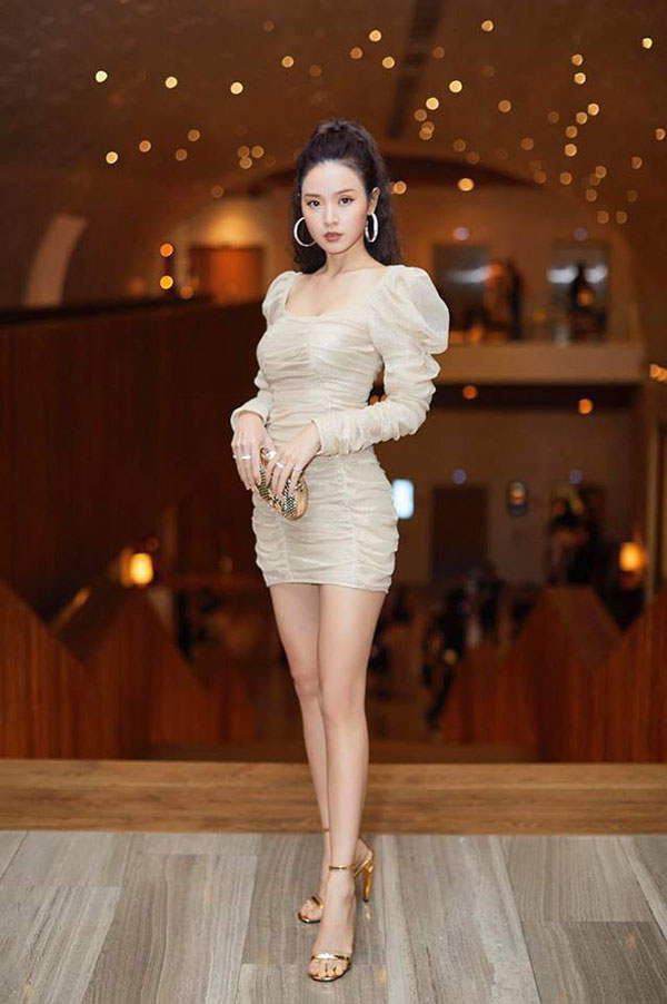 Sau chục năm có lẻ, danh sách hot girl đời đầu còn 2 nàng giữ vững phong độ nhan sắc, style ngày càng thăng hoa