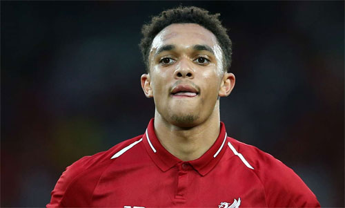 Liverpool chịu tổn thất lớn ở hàng thủ