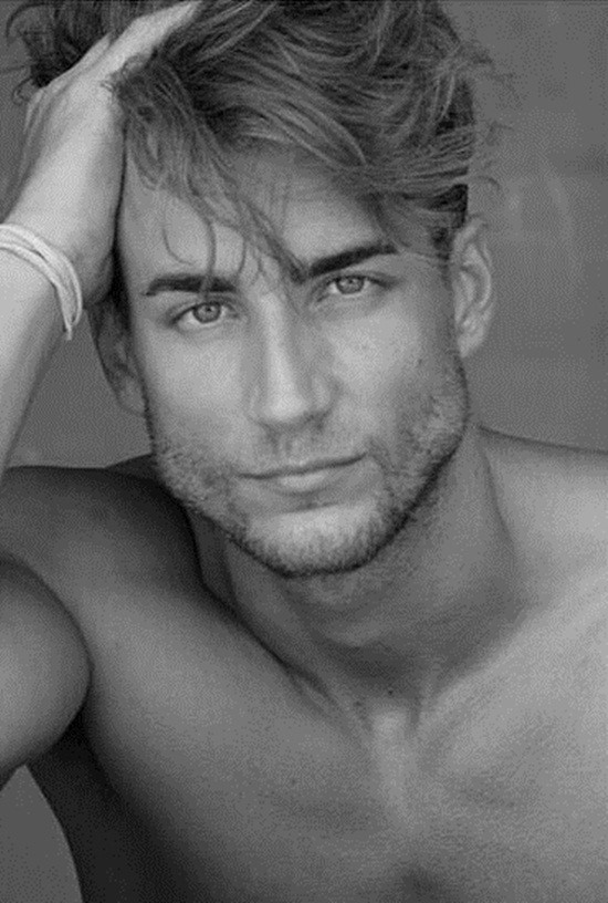 5 bác sĩ nổi tiếng trên mạng: Người là nam vương, kẻ yêu hoa hậu