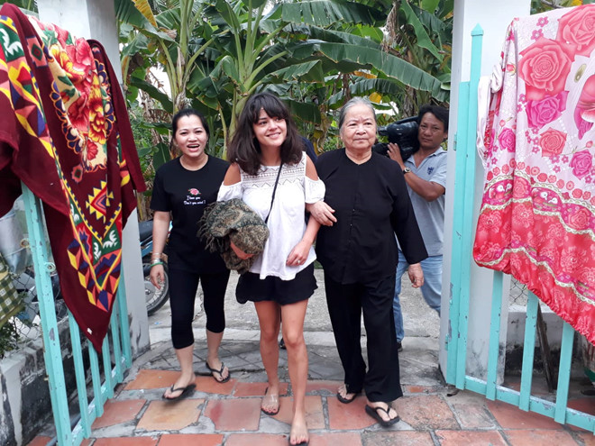 Cô gái Pháp 26 năm hành trình tìm cha Việt: Bà nội đặt tôi là Yến Nga