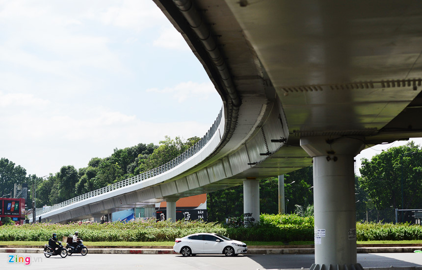 Nhánh cầu vượt cuối cùng ở cửa ngõ sân bay Tân Sơn Nhất thông xe