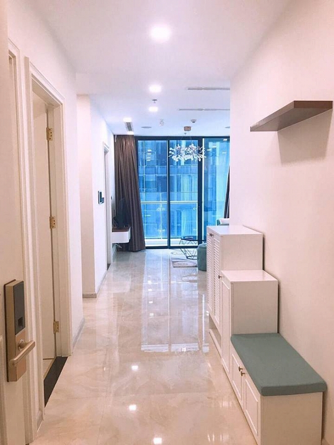 Á hậu Thái Mỹ Linh chuyển nhà sau nghi án nhạy cảm với Thư Dung