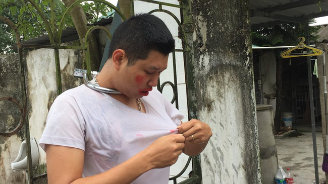 Rét run khi chứng kiến hình phạt của vợ khi chồng đi chơi, cư dân mạng khiếp vía hô hào không dám kết hôn nữa Rét run khi chứng kiến hình phạt của vợ khi chồng đi chơi, cư dân mạng khiếp vía hô hào không dám kết hôn nữa