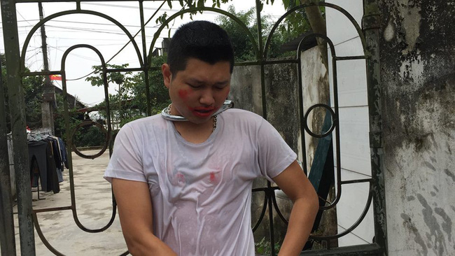 Rét run khi chứng kiến hình phạt của vợ khi chồng đi chơi, cư dân mạng khiếp vía hô hào không dám kết hôn nữa Rét run khi chứng kiến hình phạt của vợ khi chồng đi chơi, cư dân mạng khiếp vía hô hào không dám kết hôn nữa