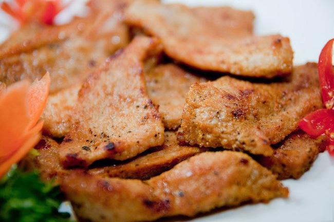 Nguy cơ mắc bệnh nguy hiểm từ món nầm lợn mất an toàn vệ sinh thực phẩm dịp cuối năm