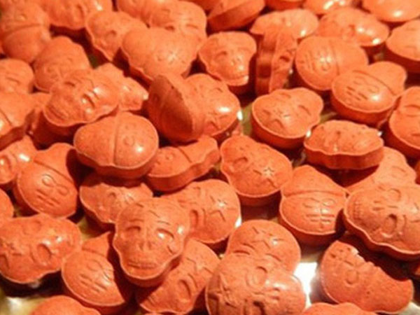 Ma túy hình sọ người theo đường chuyển phát nhanh từ Ba Lan về Hà Nội