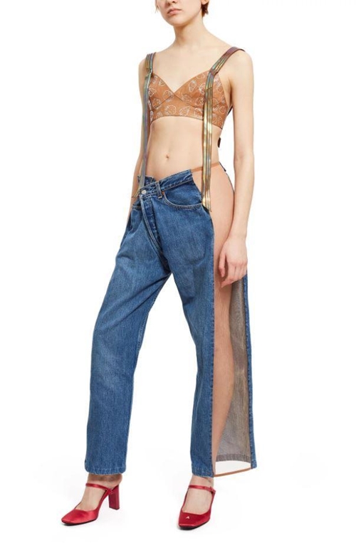 Quần áo lộn trái sắp thành mốt?