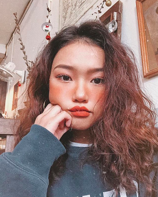 Chỉ với một bức ảnh, An Japan đã lăng xê thành công cả dàn gái xinh xung quanh mình