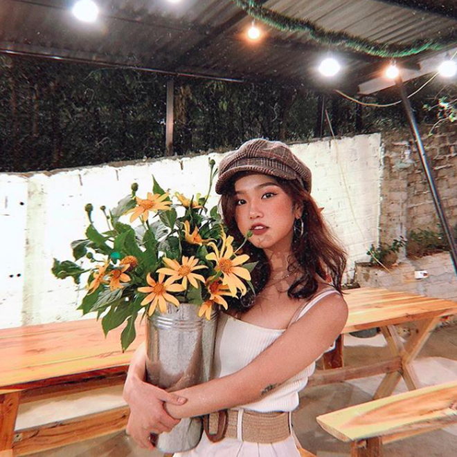 Chỉ với một bức ảnh, An Japan đã lăng xê thành công cả dàn gái xinh xung quanh mình