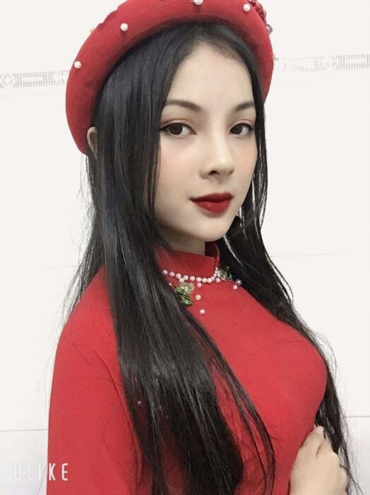 Tham gia #10yearschallenge, nữ sinh gây sốt MXH vì nhan sắc Tây Tây, giống hệt Nancy (Momoland)