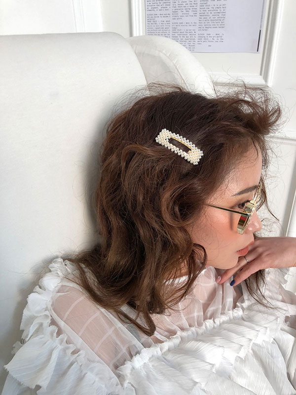 6 xu hướng hot hit nhất mùa Xuân 2019 toàn thứ diện lên là auto sang: màu be, túi xách lady, phụ kiện ngọc trai...