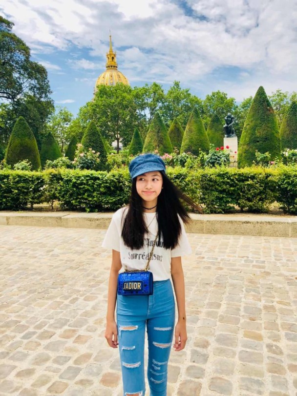 Ông hoàng phim 18+ Hong Kong: Khiến xã hội đen phải e sợ, để toàn bộ gia sản cho vợ