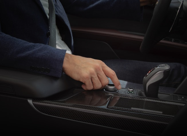 Vừa ra mắt, sedan hàng hiệu Cadillac CT6-V đã không còn xe để bán